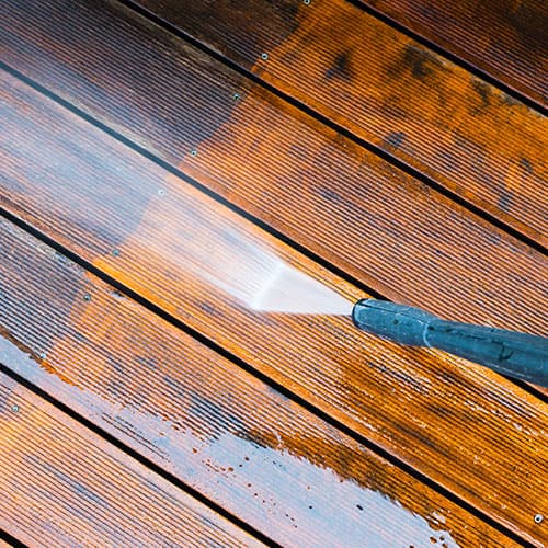 Deck and Fence Cleaning: How Soft Washing Protects Your Outdoor Wood